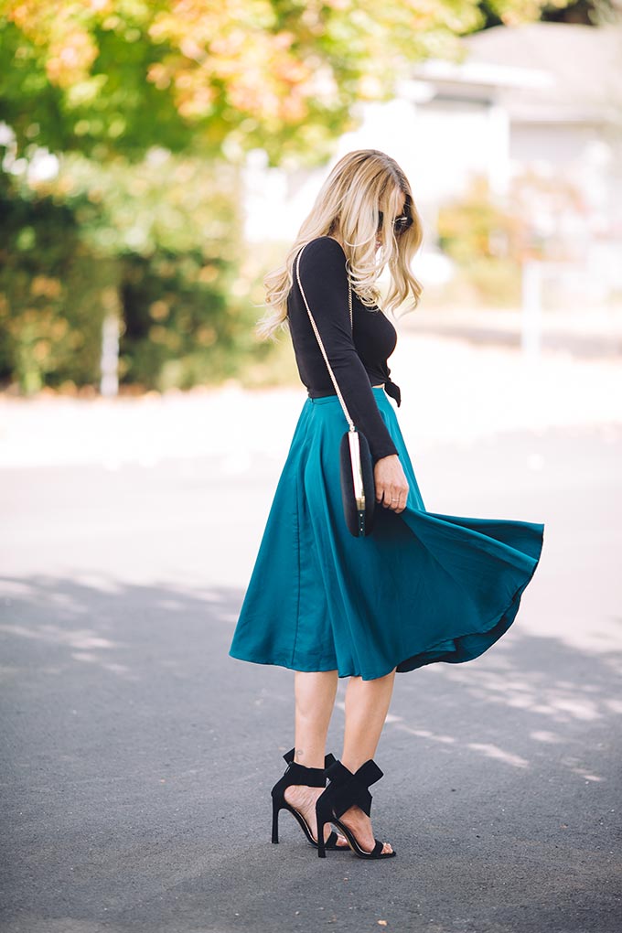 Holiday Haute: My Go-To Holiday Look - Whiskey & Lace by Erika Altes