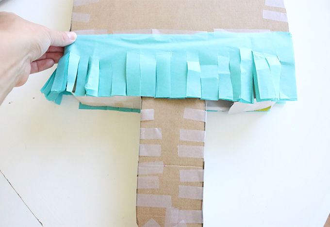Homemade Summer Piñatas 
